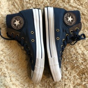 Converse All Star Chuck Taylor high top shoes 7.5